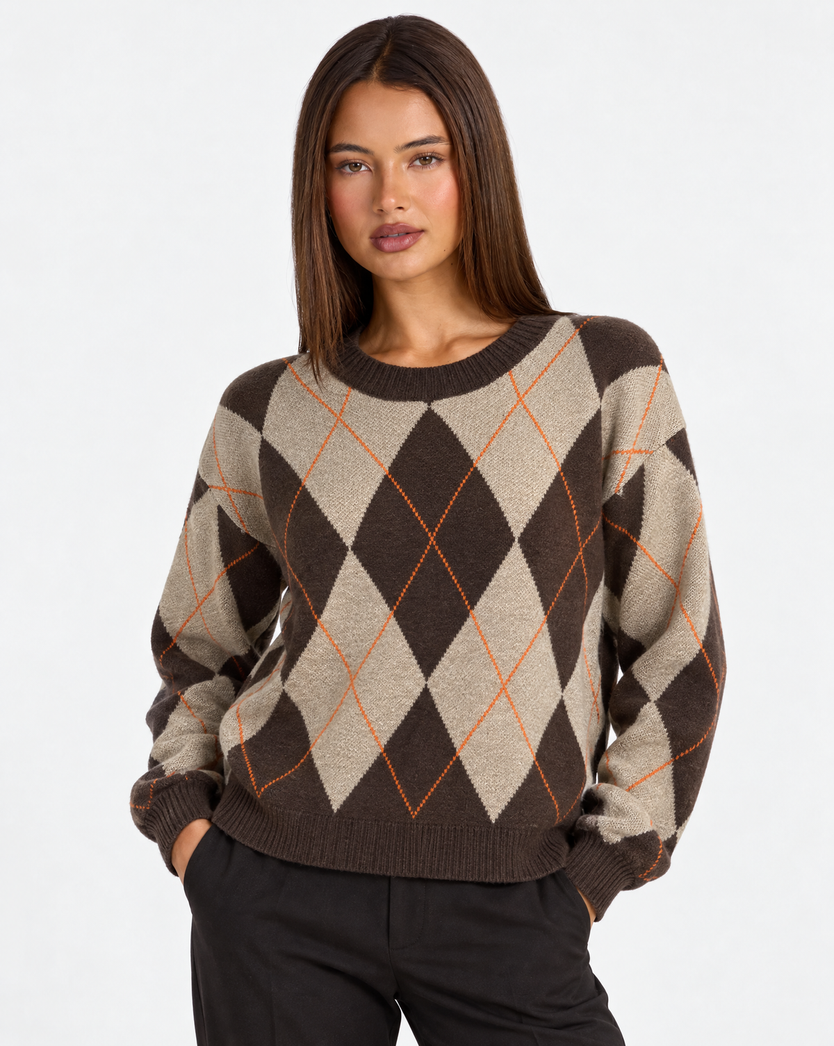 Maglia a rombi t23 1935-1 Marrone con Polly 4 – primo piano superiore