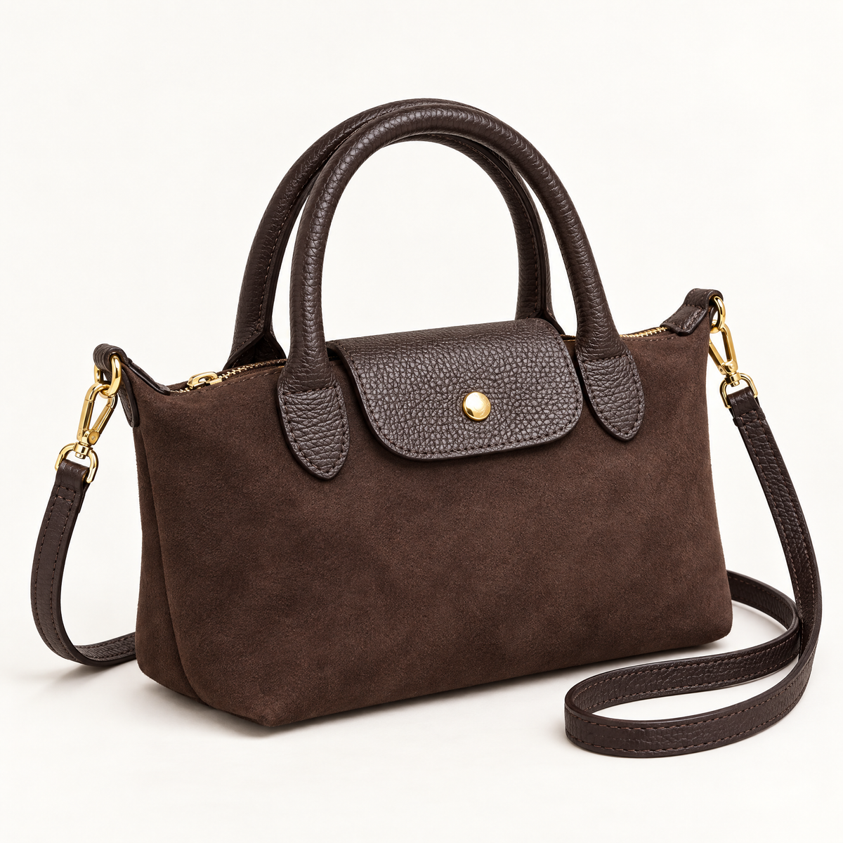 Mini borsa effetto scamosciato marrone – vista tre quarti con tracolla