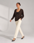 Cardigan n19 16048 Marrone 2 indossato da Polly 6