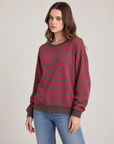 Maglia donna a righe in cotone elasticizzato Fucsia indossata da Polly 2, foto 2