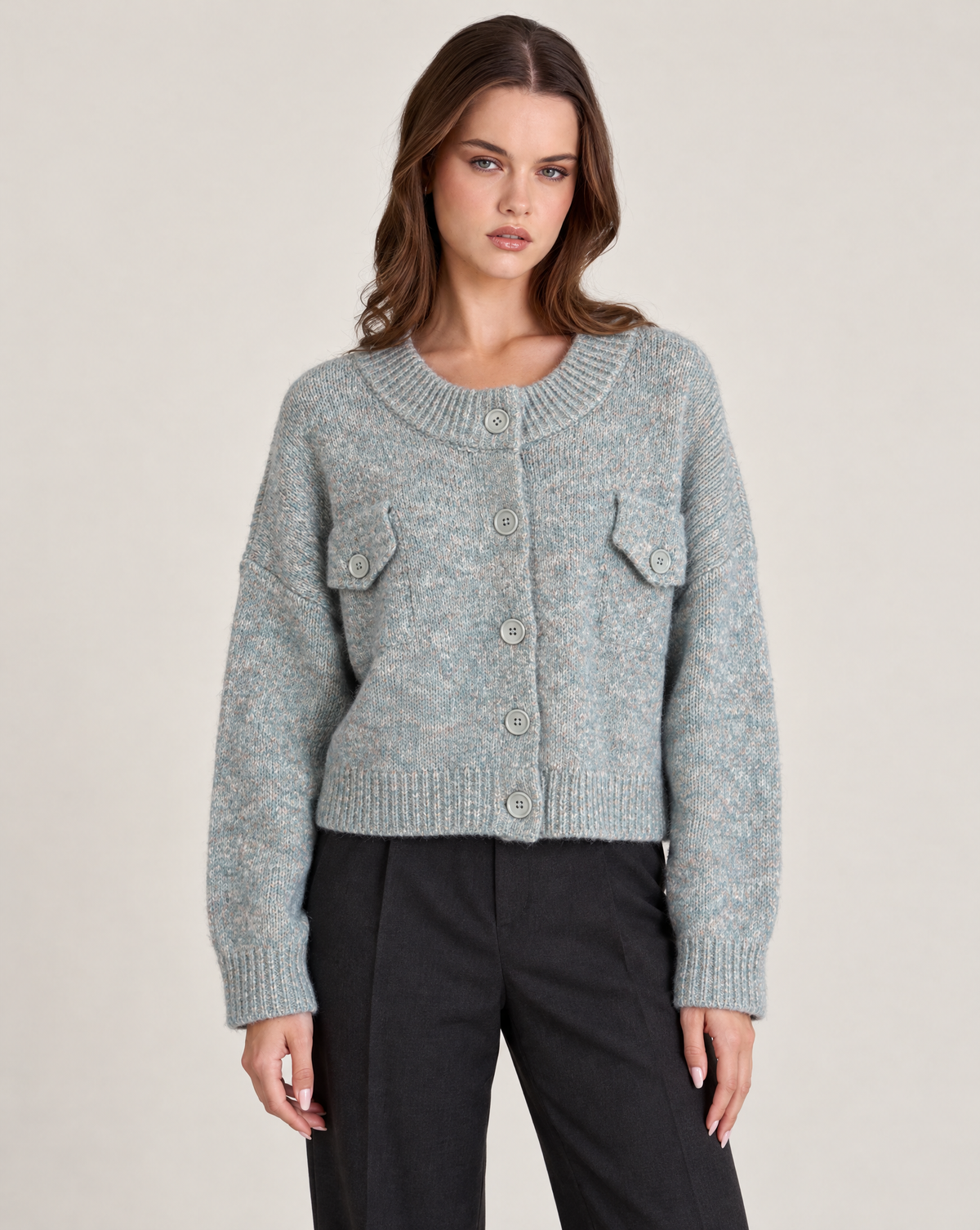 n80 26118-1 cardigan mélange Grigio indossato da Polly 2, foto 1