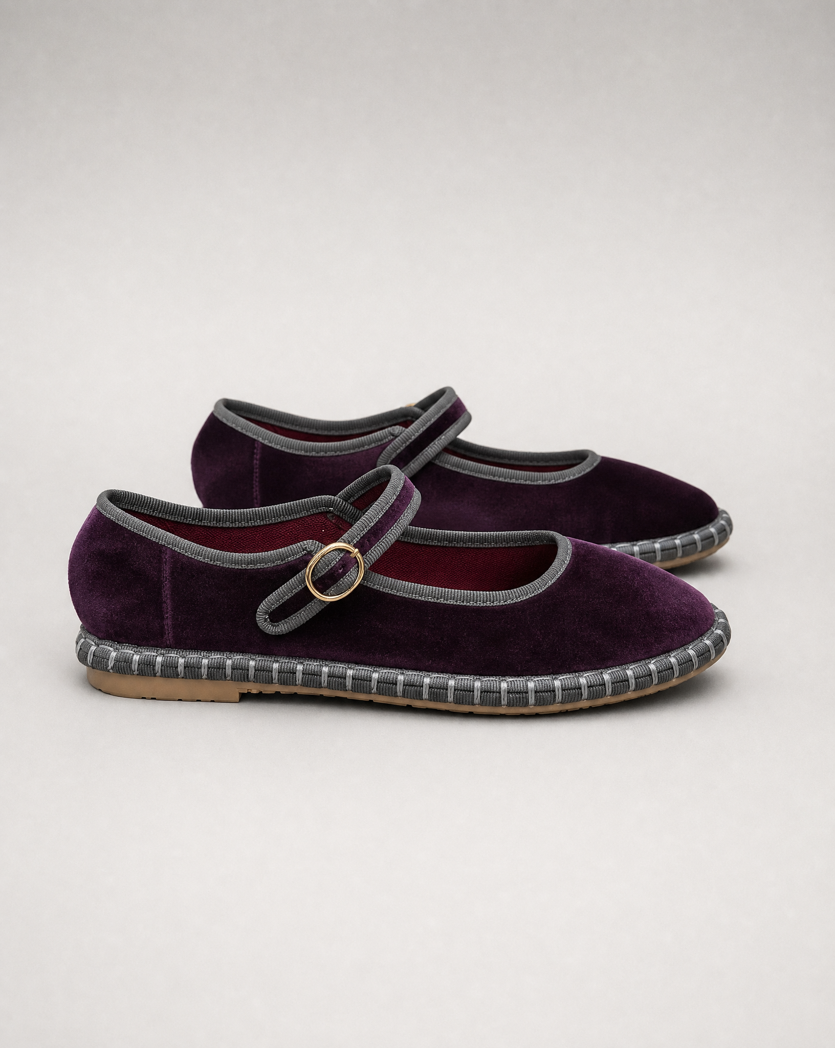 Ballerine donna in velluto viola OM636-26, vista laterale