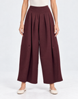 Pantaloni donna ampi con pinces bordeaux – Polly 5 – frontale