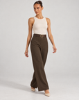 Pantaloni donna marrone a gamba ampia con cintura, Polly 6 – vista di tre quarti