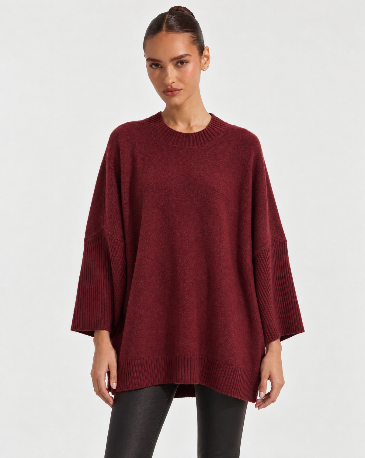 Pullover ampio Bordeaux con bottoni dietro - Polly 6 - vista frontale