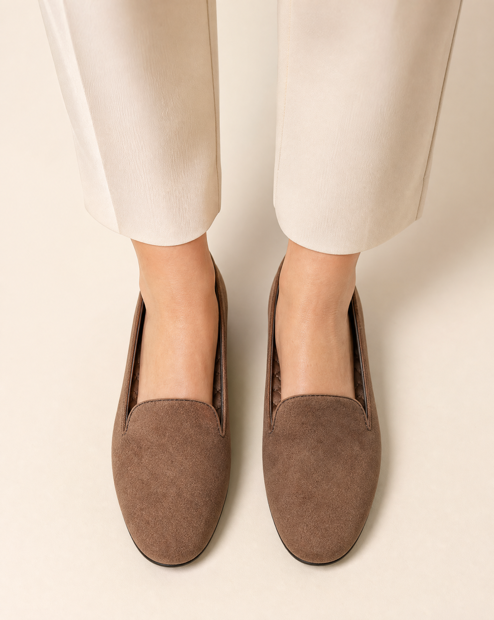 Mocassini VB6189 taupe indossati