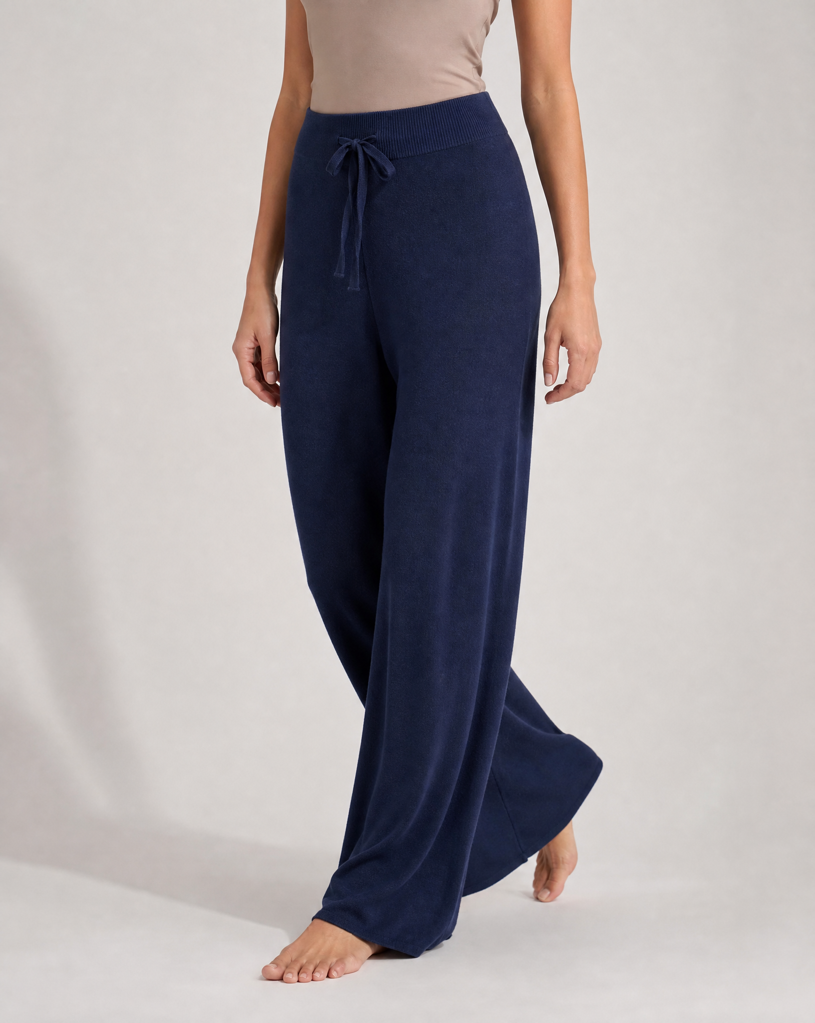 Pantaloni x17 603 Blu indossati da Polly 6, foto 2