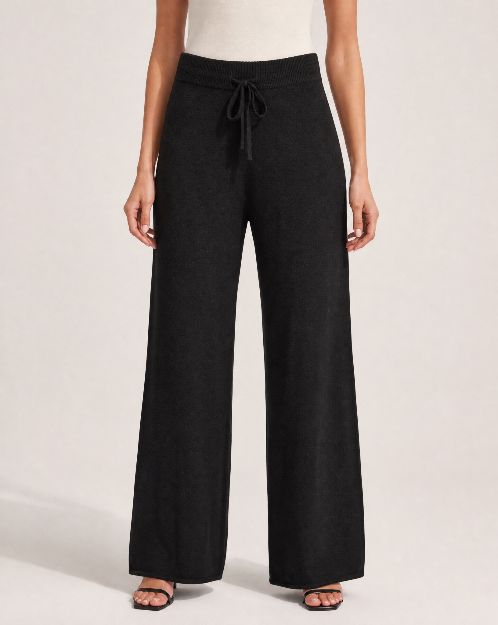 Pantaloni x17 603 Nero indossati da Polly 6, foto 1