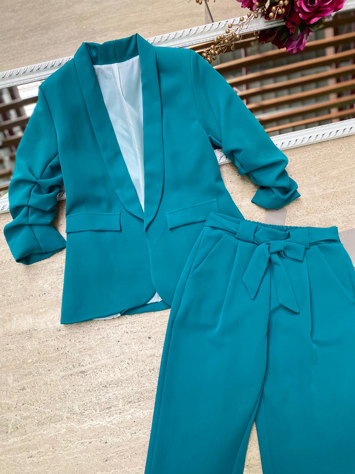 Pantaloni eleganti con fiocco