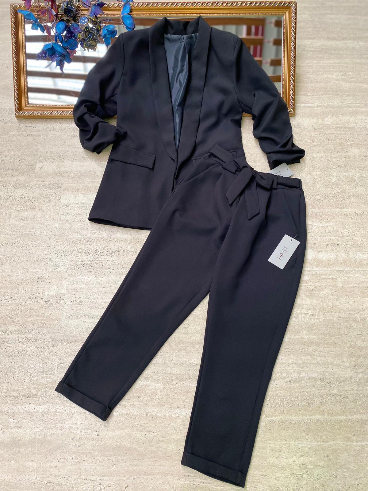 Pantaloni eleganti con fiocco